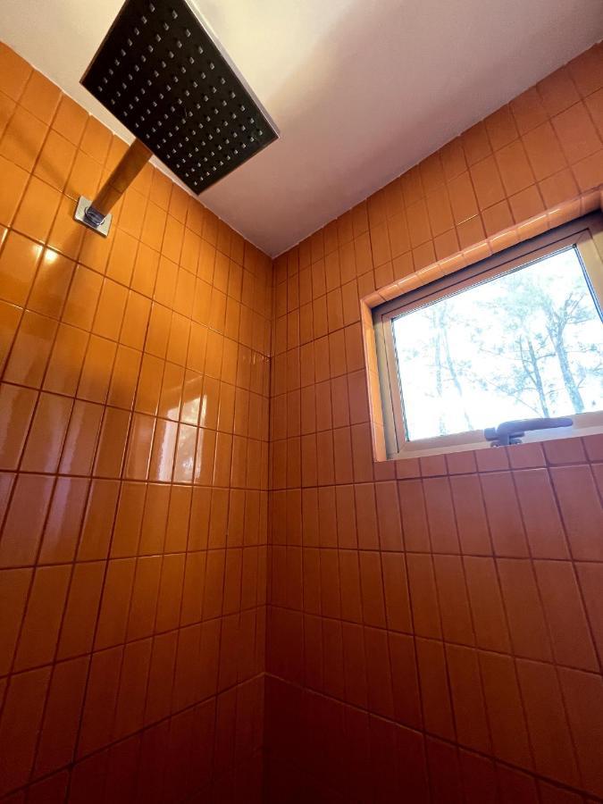 Nina'S - Juan Santamaria Hotell Alajuela Exteriör bild