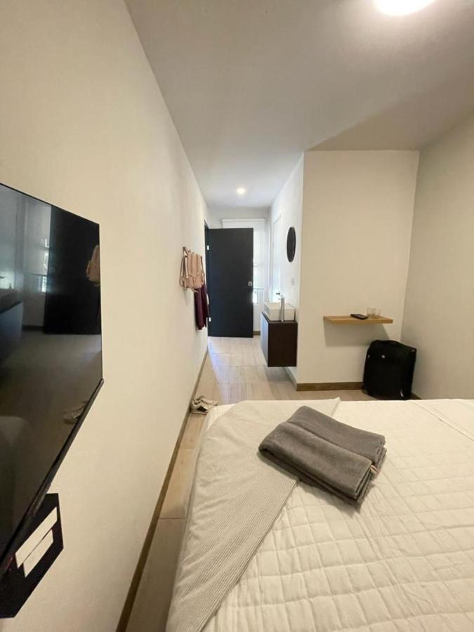 Nina'S - Juan Santamaria Hotell Alajuela Exteriör bild